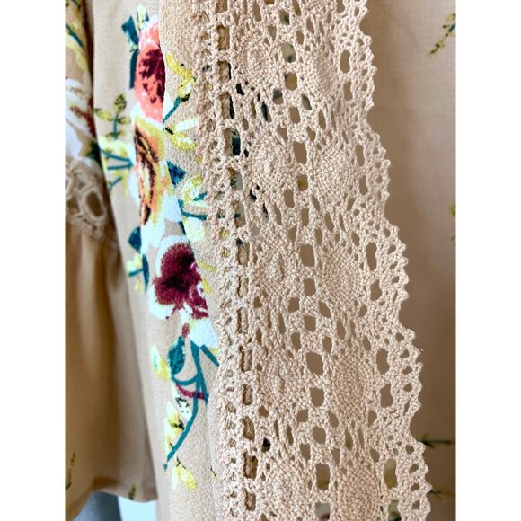 New Floral Beige Kimono Cardigan Lace Trim & 3/4 Bell Sleeves M RC10148 Open - Picture 8 of 10